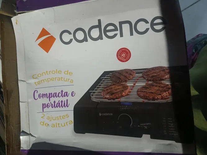 Churrasqueira eletrica compcta Cadence