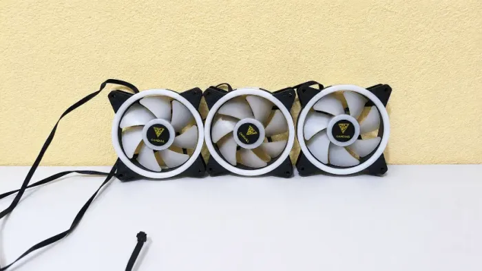 Kit 3 Fans Gamdias Aeolus M2 RGB