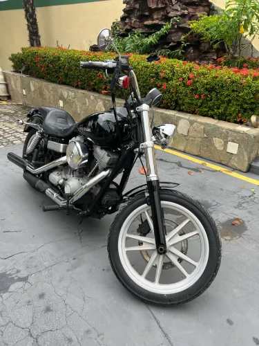 Harley Davidson Dyna Super Glide
