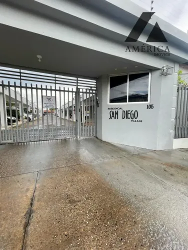 Sobrado à venda com 03 quartos, sendo uma suíte | 150m² em San Diego Village em Cuiabá-MT