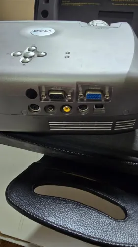 Projetor Dell 2300 Luméns