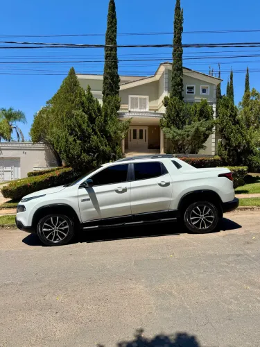Fiat Toro Ultra 2.0 16V 4X4 Diesel AUT 2021