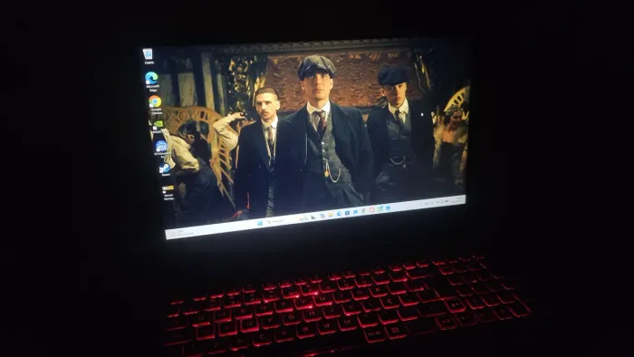 Acer Nitro 5 - i5 9300H - GTX 1650-16GB RAM - SSD 1TB