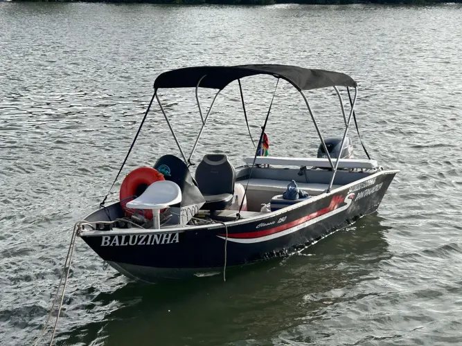 Barco pantanaltica 15 pés, motor Yamaha 40 Hp