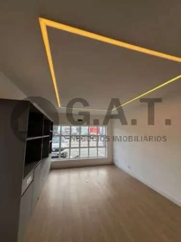 Casa comercial com 3 salas e 2 banheiros no Jardim Simus, Sorocaba-SP - 300,00 m² - 4 vaga