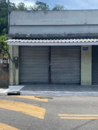 Loja para locação em Piabetá