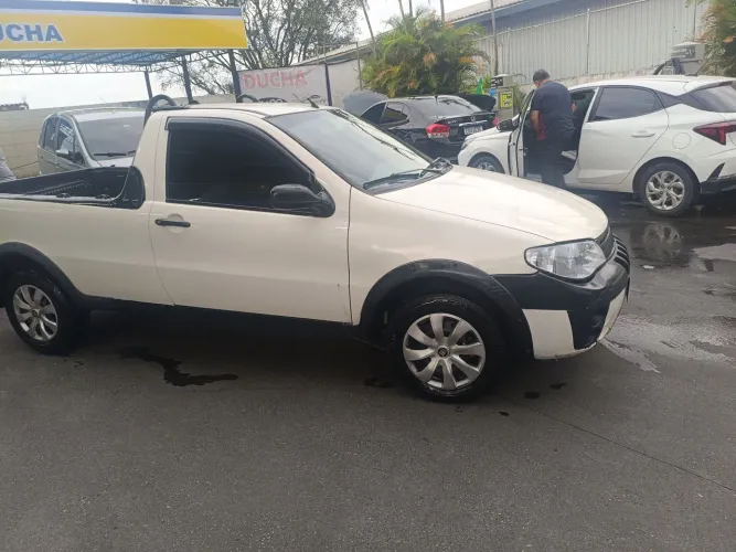 Fiat Strada 1.4 MPI Fire Flex 8V CS 2011