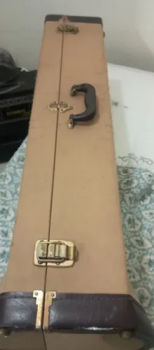 case rígido para trombone baixo werill gagliardi conservado com o interior muito novo