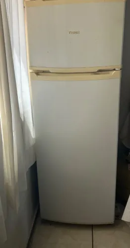 Geladeira usada  consul