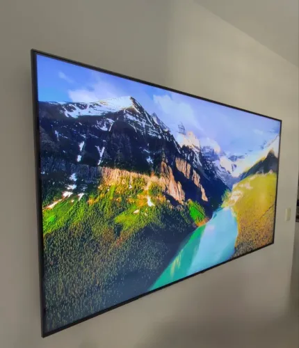 Smart TV 4K LG 75" polegadas UHD cristal