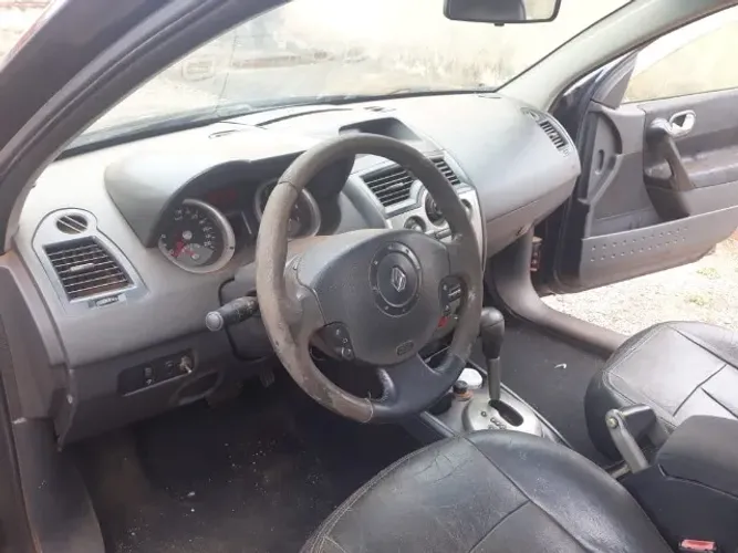 Renault Megane Sedan Dynamique 2.0 16V Aut. 2007