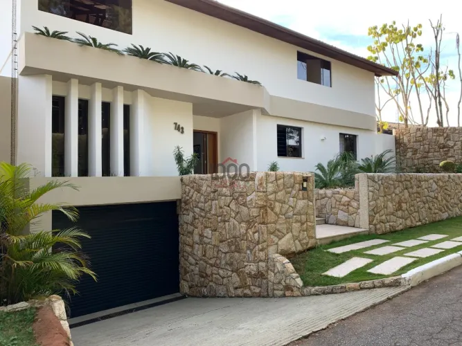 Casa 5 quartos - Parque Imperial