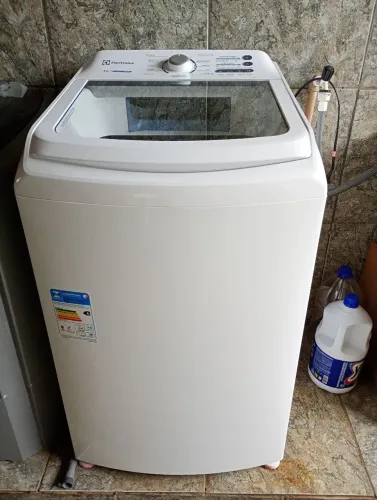 Vendo máquina Electrolux 14 kg