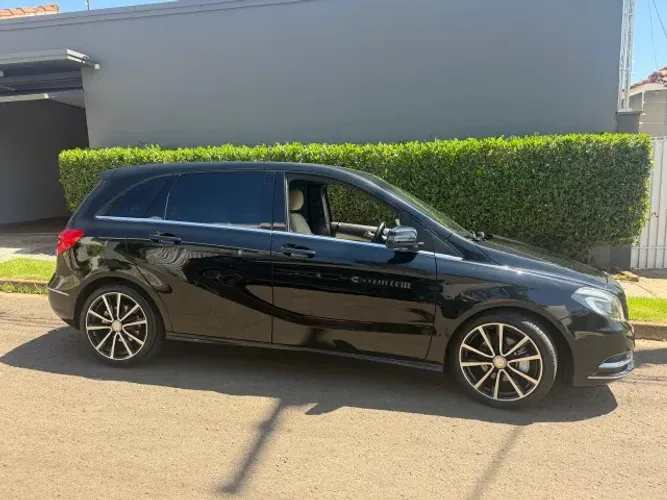 Mercedes-Benz Classe B 200 CGI 1.6 TB Sport 156cv AUT 2015