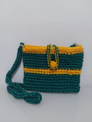 VENDE-SE LOTE DE BOLSAS DE CROCHÊ PARA REVENDA!