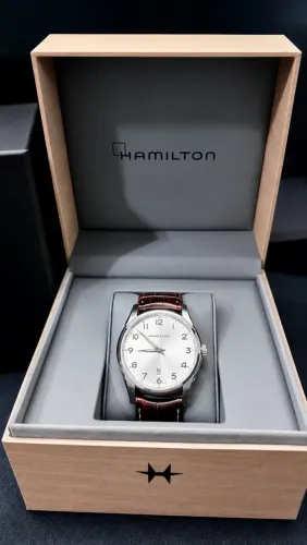 Hamilton Jazzmaster Thinline Quartz