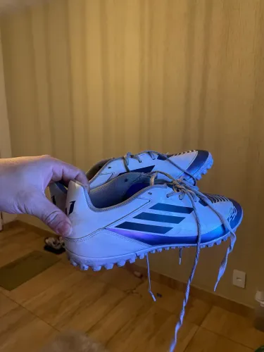 CHUTEIRA SOCIETY ADIDAS F50 MESSI - ORIGINAL