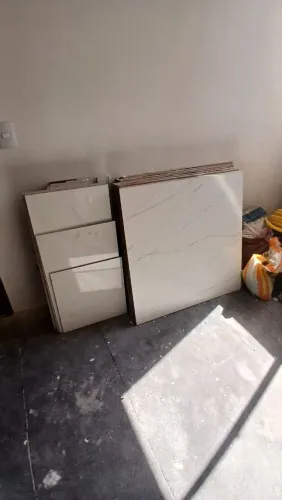 Piso sete caixa de piso com 3 unidades na cor vd csd supreme 90x90