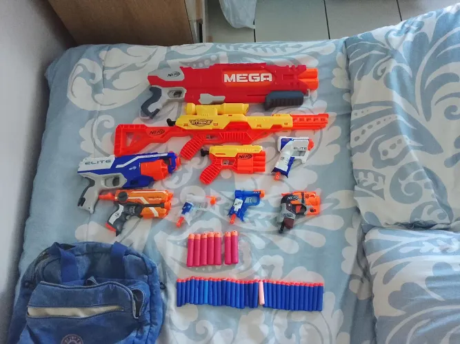 Vendo coleção de Nerf original