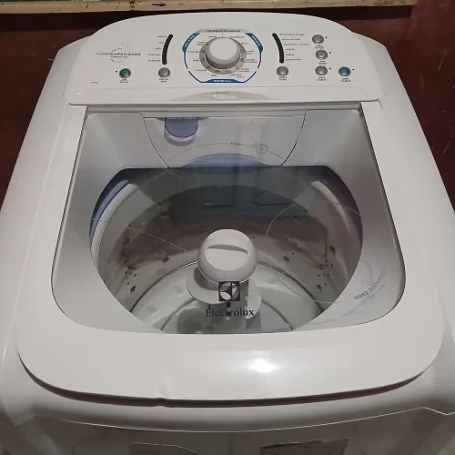 Máquina de lavar roupa Electrolux 13kg