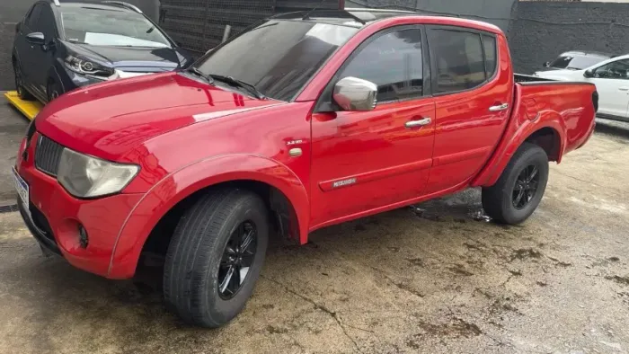 Mitsubishi L200 Triton HPE 3.2 CD TB Int.diesel AUT 2009