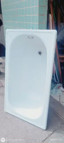 Vendo essa banheira de hidromassagem.