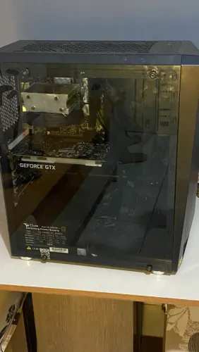 Gabinete PC Gamer