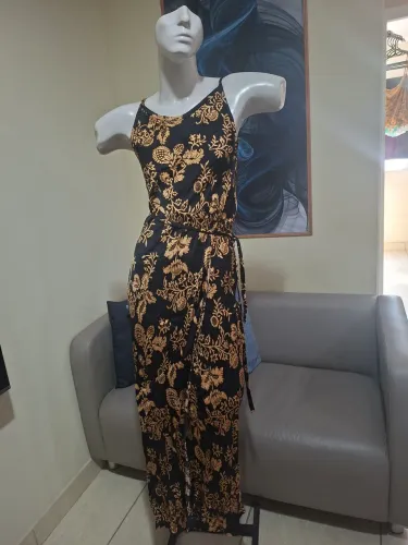 VESTIDO ZARA P