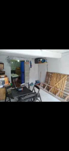 Garagem 2 ambientes, para comércio ou moradia! Ótima localização!