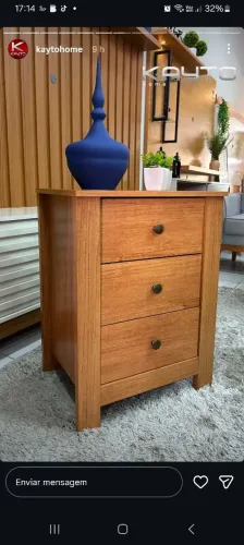 Mesa de cabeceira
