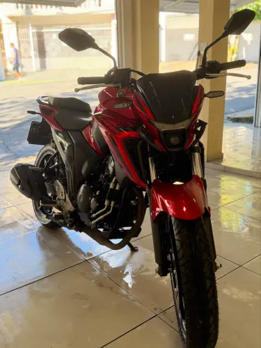 Fazer FZ25 connected 2025