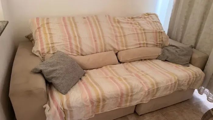 sofá retratil 2 lugares