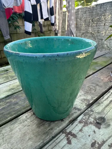vaso cônico de cerâmica esmaltada 20cm altura - usado
