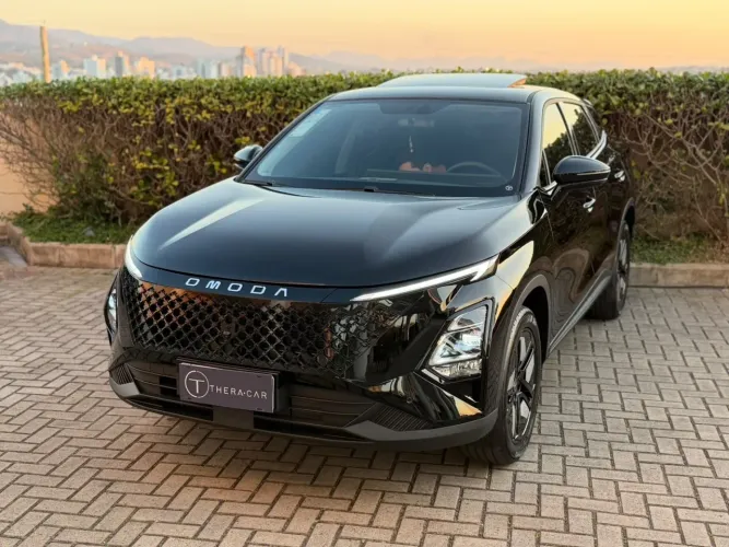 Omoda 5 Luxury 1.5 TB FWD 2026