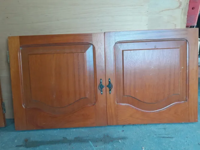 Portas e gavetas 