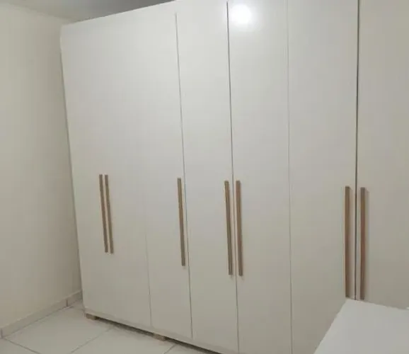 Guarda roupa de casal