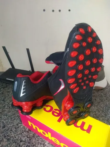 Tenis nike shox novo