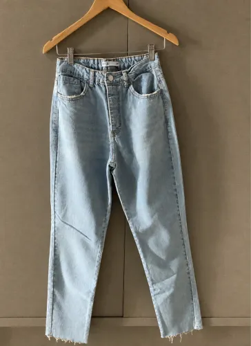 Calça mom jeans Renner tam 36