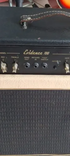 Amplificador de Guitarra