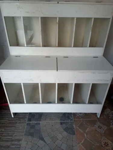 Expositor de ração MDF 12 lugares