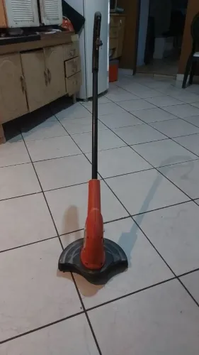 Máquina de roçar 