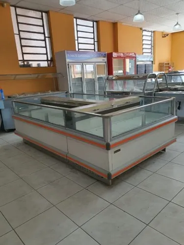 Ilha para Congelados 2,80m x 1,60m Com Cortina Noturna - Leia o Anúncio