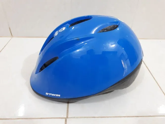 Capacete Infantil BTWIN