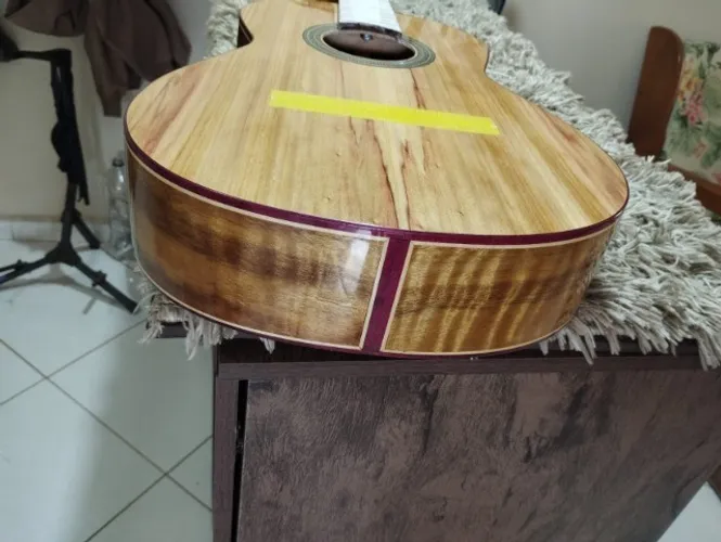 Viola caipira em canela flamed (luthier J.Albertini)nova sem uso
