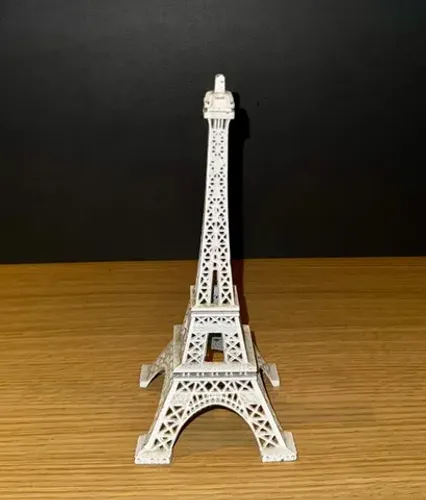 Enfeite: Torre Eiffel 15cm Branca - Excelente Estado