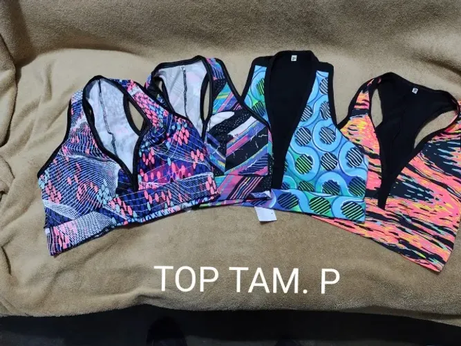 Tops estampados