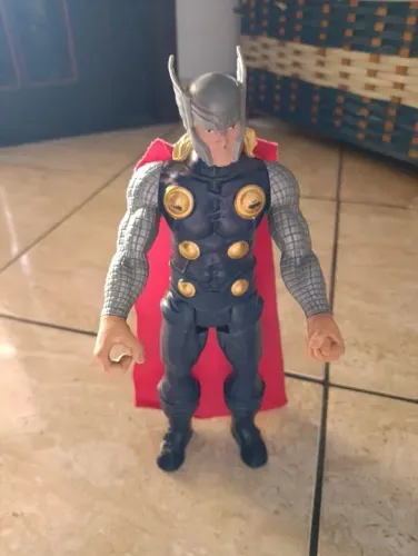 Boneco Thor 30cm