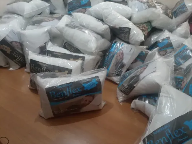 Vendo travesseiros Benflex novos: antialérgico,antiacaro e antimofo, Novos