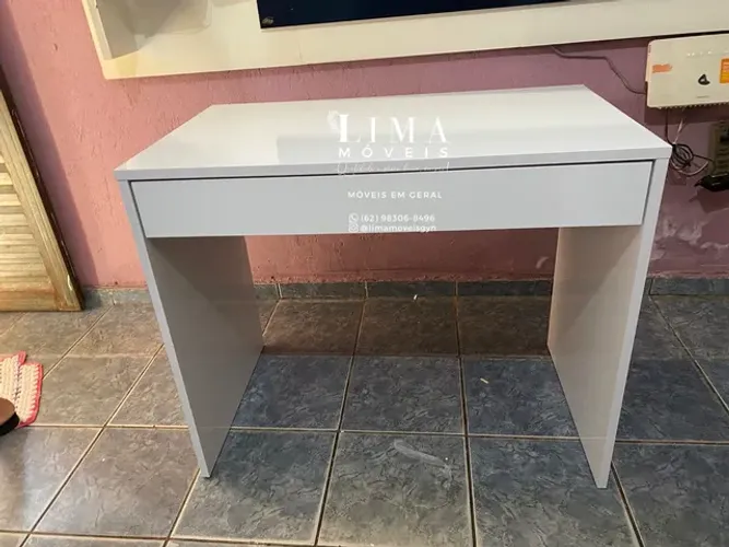 Escrivaninha / Mesa de Estudos