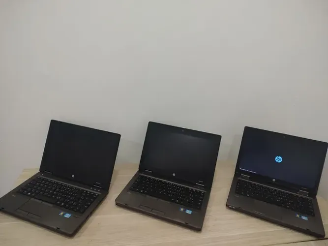  HP Pavilion <br>Processador i5<br>HD 320 GB<br>Memória 4 GB<br>Windows 10<br>R$990,00 cada